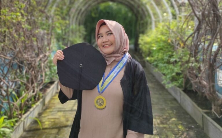 Lewati Dua Kali Percobaan, Nisrina Dea Rahma Berhasil Tembus LPDP ke Melbourne