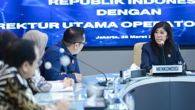 Menkomdigi Pastikan Mudik Makin Hemat, Paket Internet Lebih Murah hingga 50%!