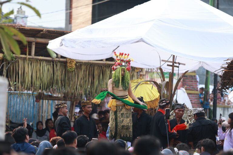 Seblang Olehsari Banyuwangi, Ritual Menari dalam Kondisi Trance Selama Tujuh Hari