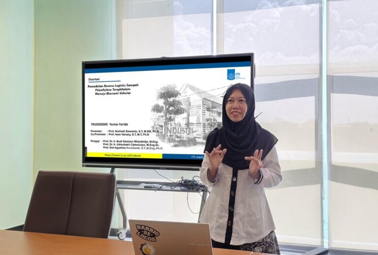 Lulusan ITS Ciptakan Model Reverse Logistics Daur Ulang Sampah Plastik PET