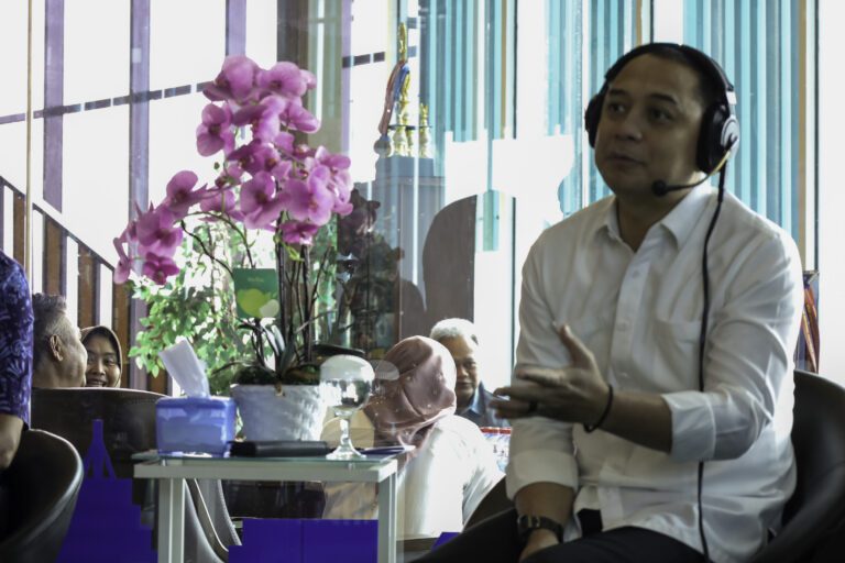 Transparansi APBD Surabaya: Wali Kota Eri Ungkap Anggaran dan Tantangan Pembangunan