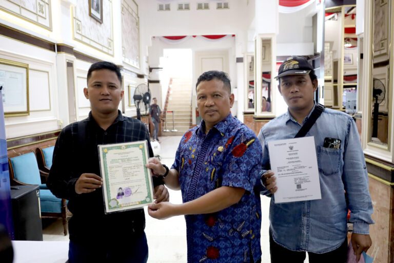 Pemkot Surabaya Rampungkan Belasan Kasus Ijazah Ditahan Tanpa Gaduh