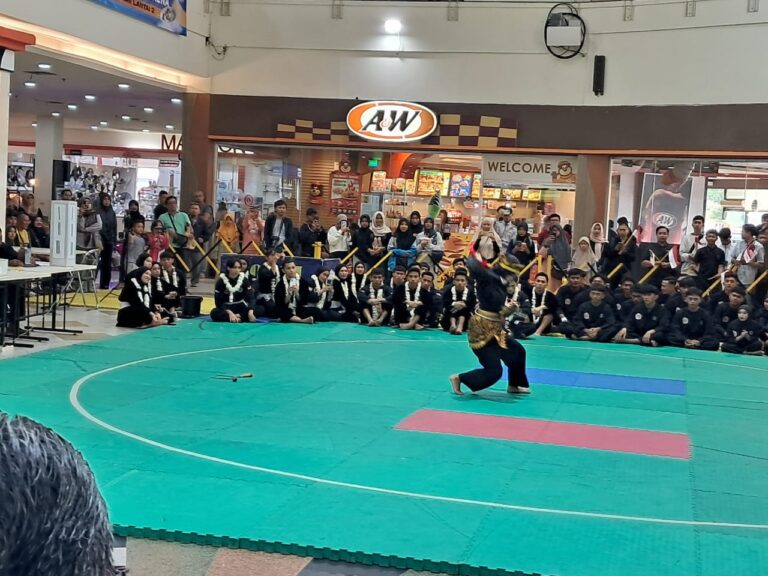 Latih Tanding Pencak Silat Surabaya vs Timnas Malaysia Digelar di Surabaya