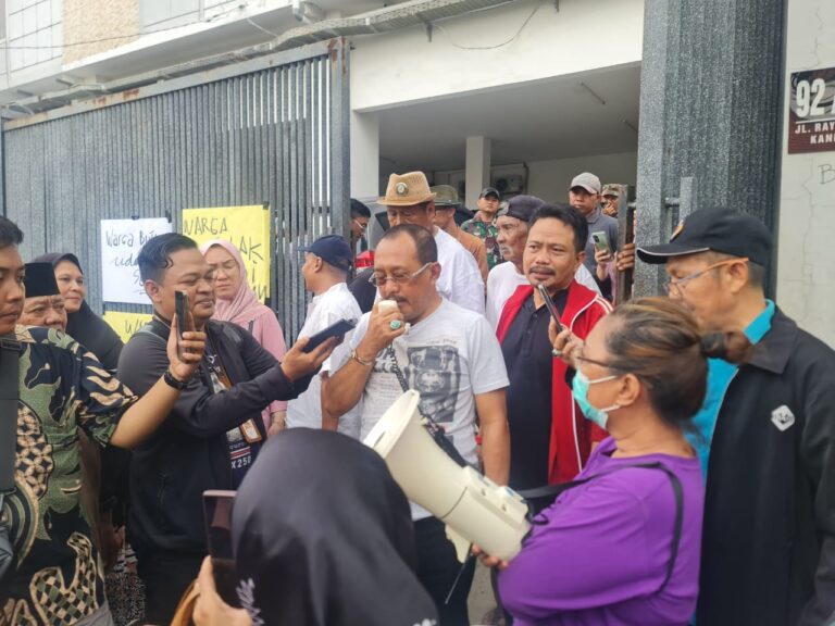 Wakil Wali Kota Surabaya Armuji Tindak PT Suka Jadi Logam: Aktivitas Peleburan Emas Dilarang di Permukiman