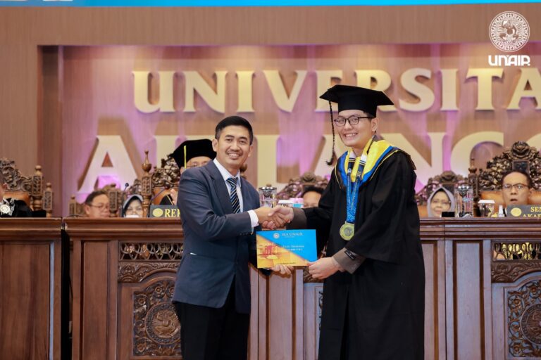Wisudawan dan Alumni Ajak Lulusan Jaga Moralitas dan Kontribusi Nyata untuk Bangsa