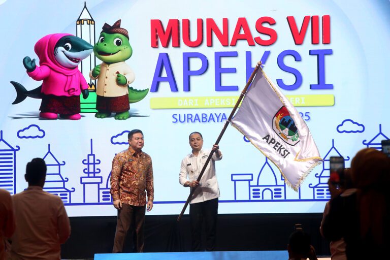 Terpilih Kembali Sebagai Ketua APEKSI 2025-2030, Eri Cahyadi Dorong Sinergi Kota Selaraskan Visi-Misi Presiden