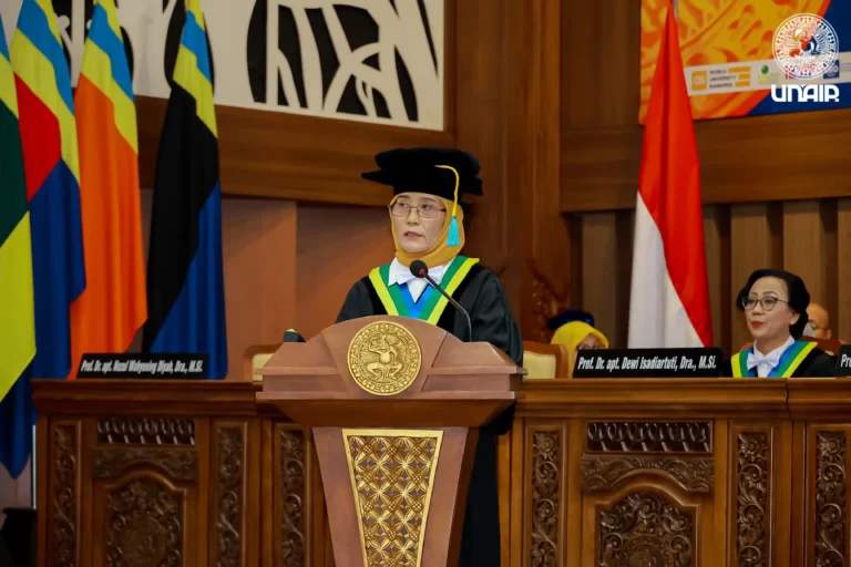 Guru Besar UNAIR Bahas Perancangan Obat Berbasis Komputer