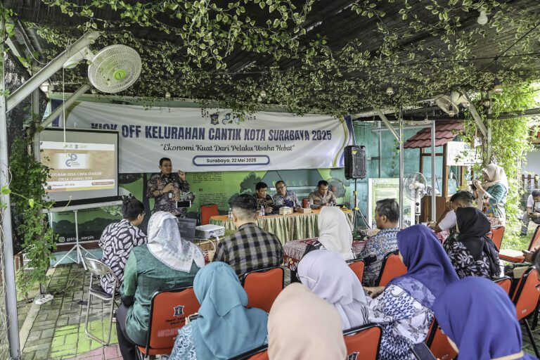 Surabaya Kick Off Program Kelurahan Cantik 2025, Targetkan Juara Nasional