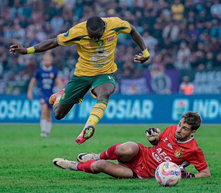 Persebaya Gagal Menang Lawan Persik Kediri, Persib Kunci Gelar Juara Liga 1