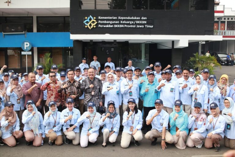 Kemendukbangga/BKKBN Gelar Baksos Kontrasepsi Gratis untuk Buruh Perempuan di 481 Pabrik se-Indonesia