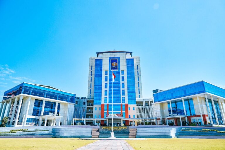 Unesa Peringkat 3 Nasional Bidang Farmakologi, Toksikologi, dan Farmasi pada SCImago Institution Ranking 2025