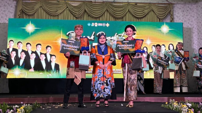 Mahasiswi UNAIR Raih Juara 1 Duta Bahasa Jawa Timur 2025