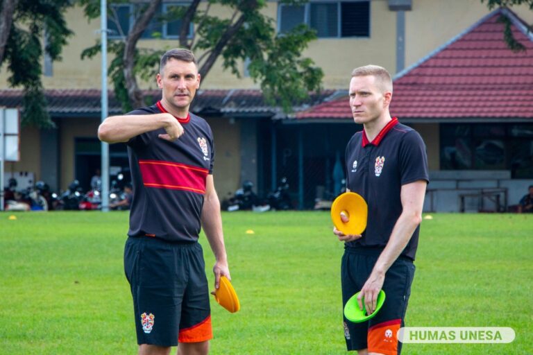 Targetkan Lolos Liga 4 Nasional, Unesa Gandeng Pelatih Inggris Perkuat Skuad Unesa FC