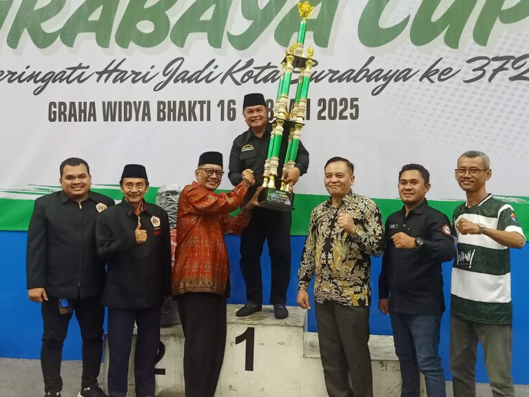 Kontingen Binpres PSHT Surabaya Juara Umum dan Meraih Piala Bergilir Surabaya City Of Championship