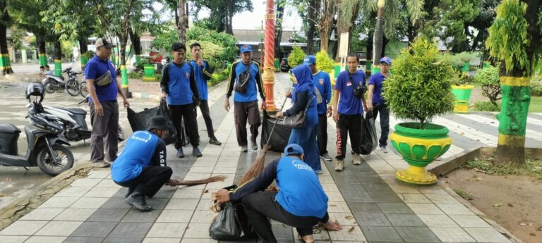 TAGANA Sumenep LakukaN Aksi Bersih-Bersih