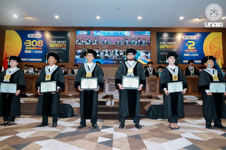 Kukuhkan Guru Besar, Rektor UNAIR Soroti Peran Riset dan Kesejahteraan Bangsa