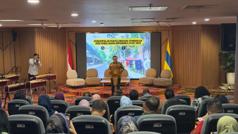 Penguatan Kerja Sama Bidang Humaniora, FIB UNAIR Jadi Tuan Rumah P4H