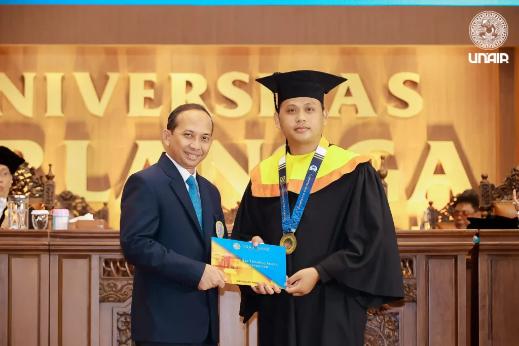 Lepas 722 Wisudawan, Sekjen IKA Ajak Jaga Ikatan Alumni