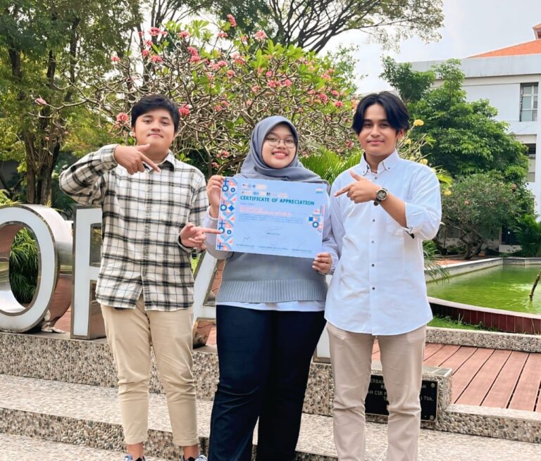 Inovasikan Analisis Saham Berbasis AI, Tim ITS Raih Penghargaan Internasional