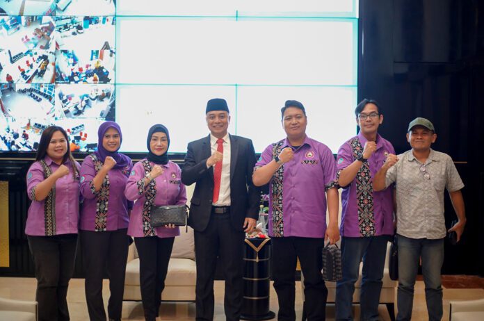 Pertemuan Dengan Serikat Parekraf