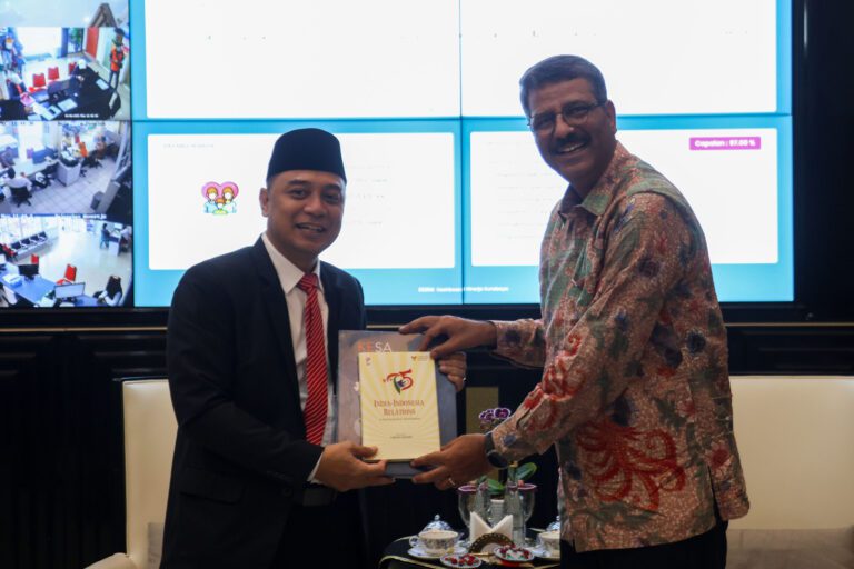 Pertemuan dengan Konjen India