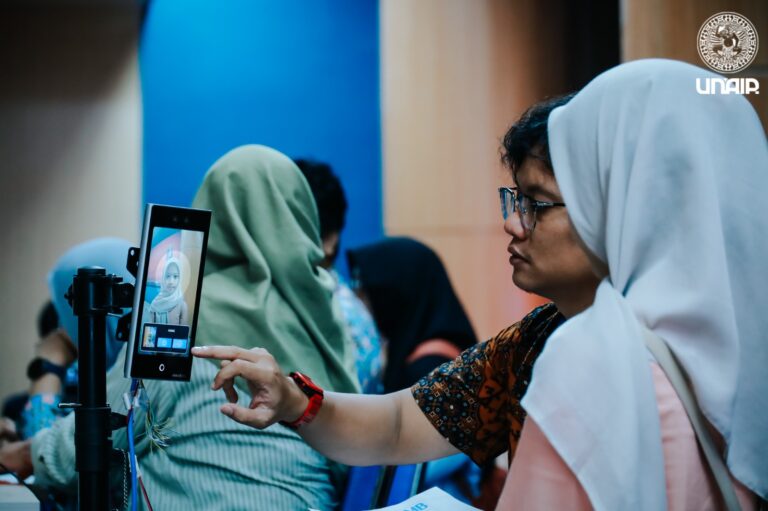 Pertama di Indonesia, UNAIR Gelar Verifikasi Biometrik Calon Mahasiswa Baru