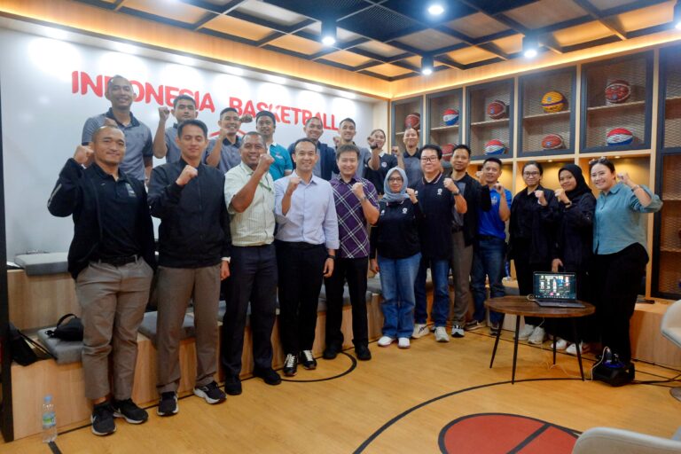 DPP PERBASI Dan IBL Gelar Evaluasi Bersama Wasit Jelang Playoffs IBL 2025