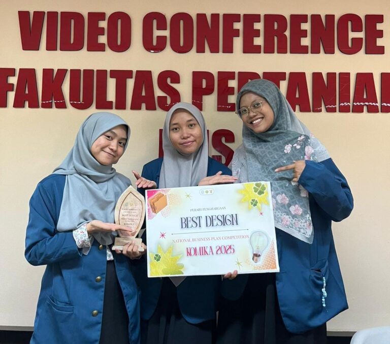 Delegasi FEB UNAIR Raih Penghargaan Best Design dalam Kompetisi Business Plan Nasional
