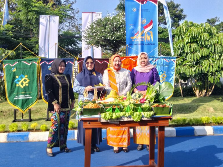 Perayaan Hari Keluarga Nasional ke-32 oleh Mendukbangga/BKKBN Jawa Timur “Dari Keluarga untuk Indonesia Maju”