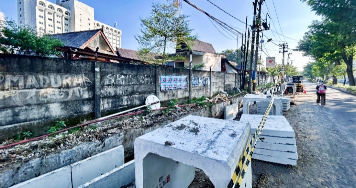 Antisipasi Proyek Pedestrian, KAI Daop 8 Imbau Penumpang Berangkat Lebih Awal ke Stasiun Gubeng