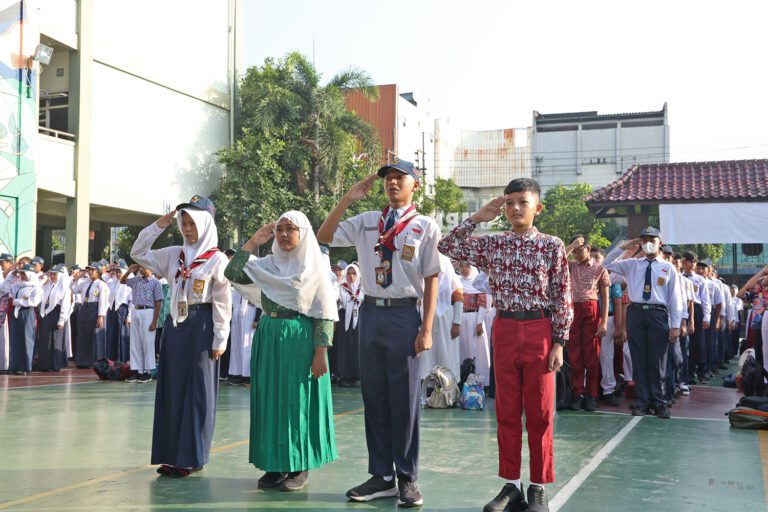 Dispendik Surabaya Pastikan MPLS Ramah dan Menggembirakan, Fokus Bentuk Karakter dan Kenalkan Lingkungan Sekolah