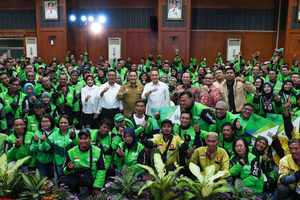 Penyerahan Secara Simbolis BPJS Ketenagakerjaan untuk Ojol (19)