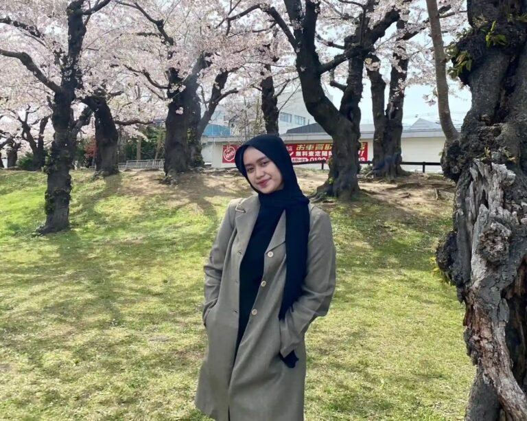 Wujudkan Mimpi ke Jepang, Mahasiswa FIB UNAIR Bagikan Pengalaman Magang