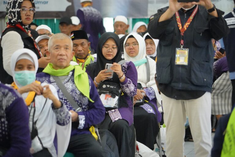 Dua Kloter Provinsi Bali Tiba di Debarkasi Surabaya