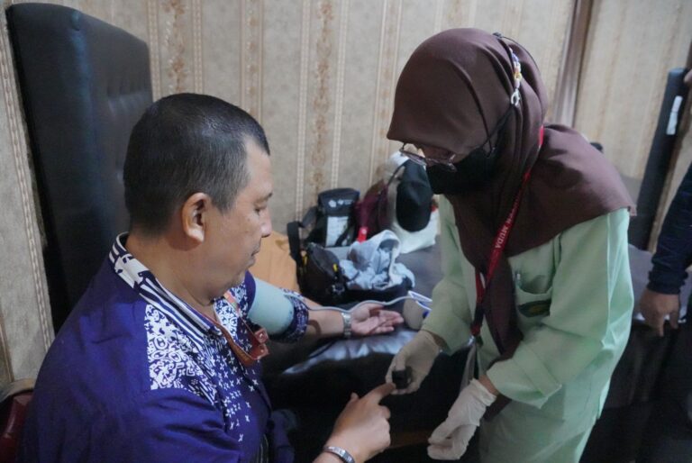 97 Persen Jemaah Haji Debarkasi Surabaya Kembali dari Tanah Suci