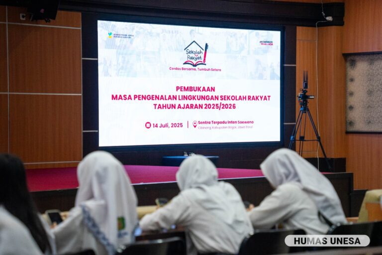 Sekolah Rakyat Unesa Diresmikan, Rektor Tawarkan Beasiswa Kuliah kepada Siswa yang Jalani MPLS Perdana