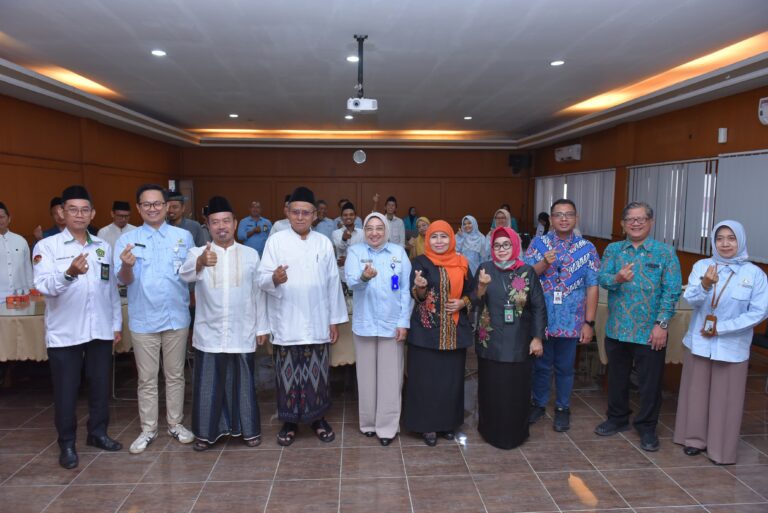 Kemendukbangga/BKKBN Jatim bersama Tokoh Agama PWNU Rumuskan Point-point Strategi Siap Nikah