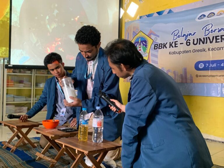 Mahasiswa UNAIR Ciptakan Sabun dari Limbah Cangkang Kerang Hijau