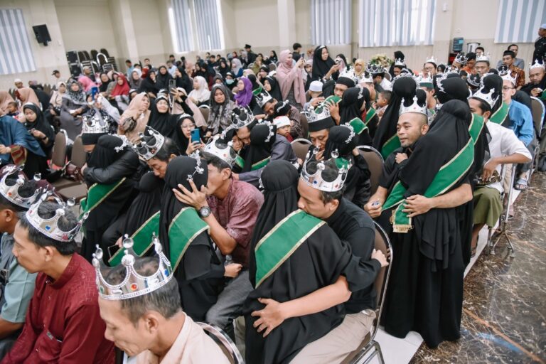 PLN Ringankan Langkah Hidup Yatim dan Dhuafa Lewat Berbagi Kebahagiaan