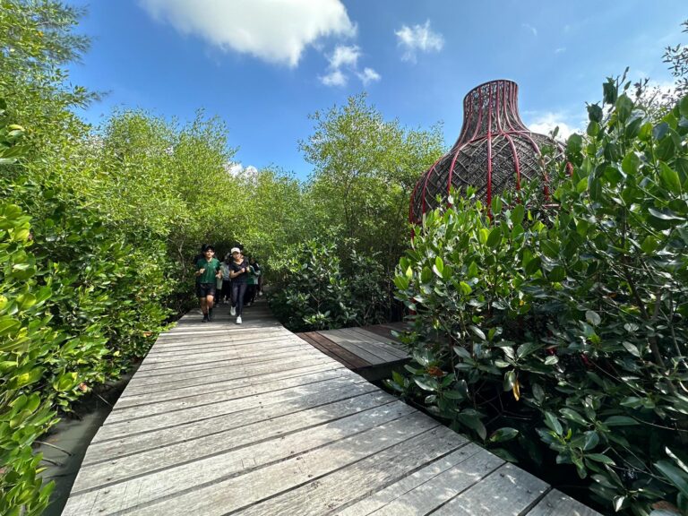 KRM Surabaya Kembangkan Padi Biosalin dan Silvofishery di Usia ke-2 Tahun