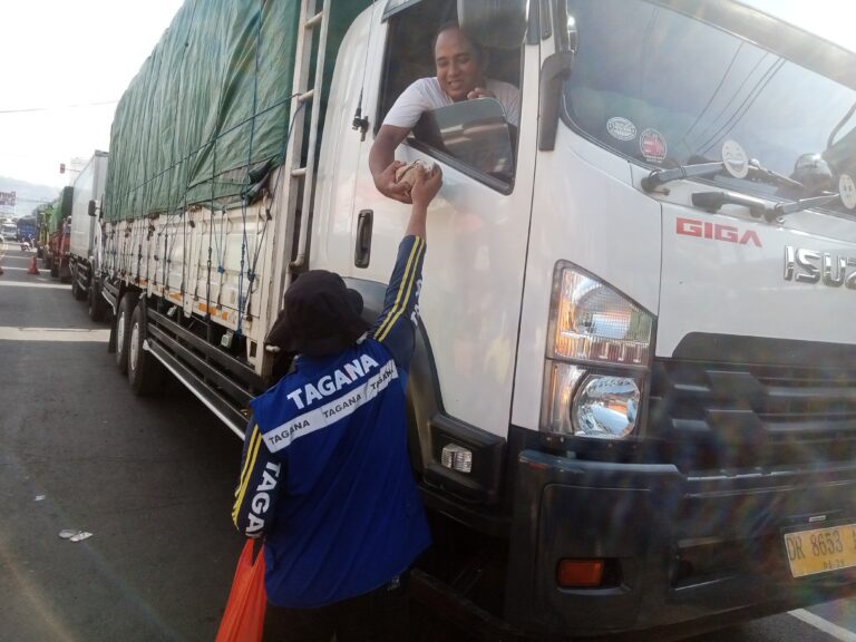 Bantu Atasi Kemacetan Pelabuhan Ketapang, Ini yang Dilakukan Pemkab Banyuwangi