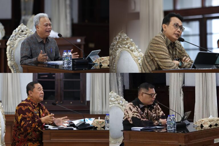 Disiarkan Live YouTube, Empat Kandidat Sekda Surabaya Adu Gagasan di Tahap Presentasi dan Wawancara