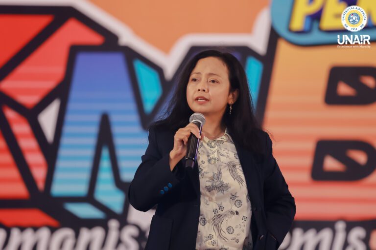 Alumni UNAIR Bagikan Perjalanan Berkarier di Apple Inc pada Mahasiswa Baru