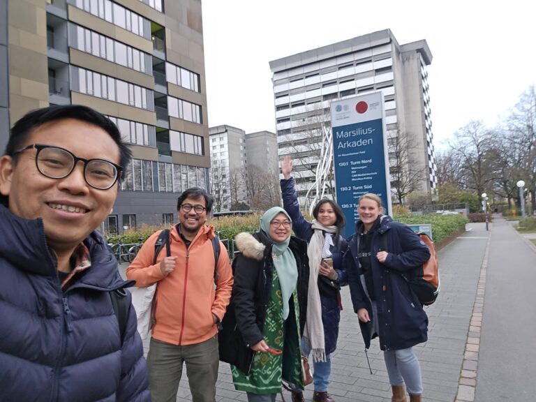 Guru Besar UNAIR Terlibat Kolaborasi Riset Lintas Negara, Raih Hibah Riset Global dari Volkswagen Foundation