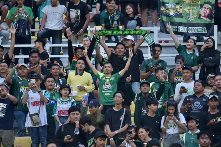 Tanggapi Polemik Royalti Musik, Persebaya Gratiskan Lagu “Song For Pride” untuk UMKM,
