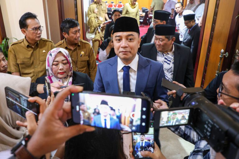 Tak Ada Kenaikan PBB di Surabaya, Wali Kota Eri Hanya Minta Kejujuran Pemilik Hotel dan Restoran