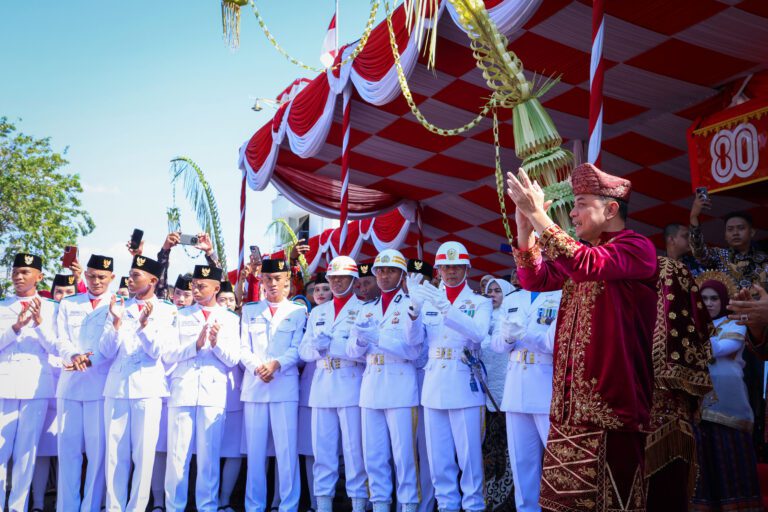 Wali Kota Eri Apresiasi Paskibraka Surabaya: Mental Luar Biasa dan Jadi Teladan Pemuda