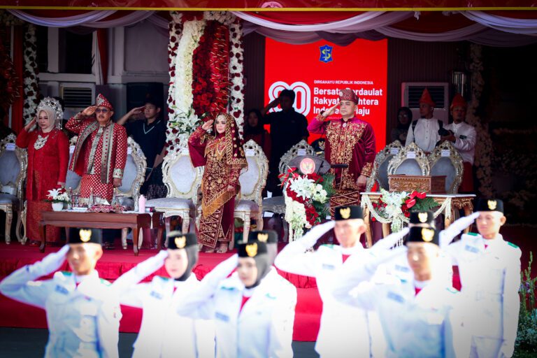 Surabaya Gelar Upacara HUT ke-80 RI, Wali Kota Eri Ajak Warga Maknai Kemerdekaan