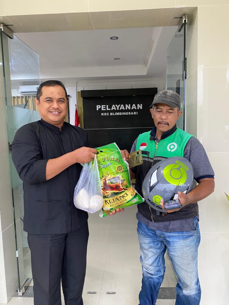 Gerakan Belanja “Tanggal Cantik”, Bupati Ipuk Intruksikan Pakai Aplikasi Ojol