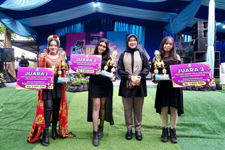 SMAN 1 Banyuwangi Juarai Festival Band Pelajar Banyuwangi